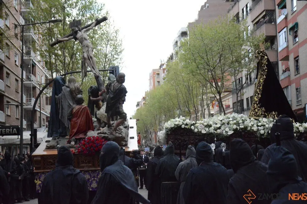 reverencias tres cruces_100