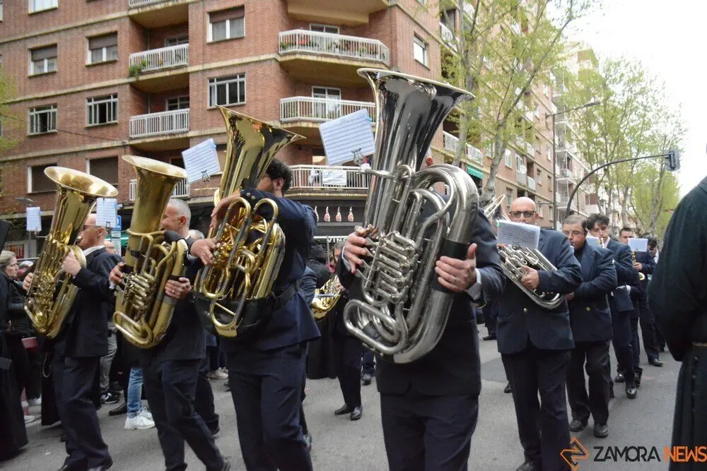 reverencias tres cruces_105