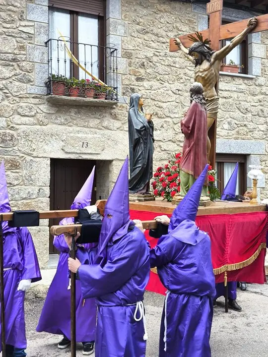 Viacrucis, Mombuey