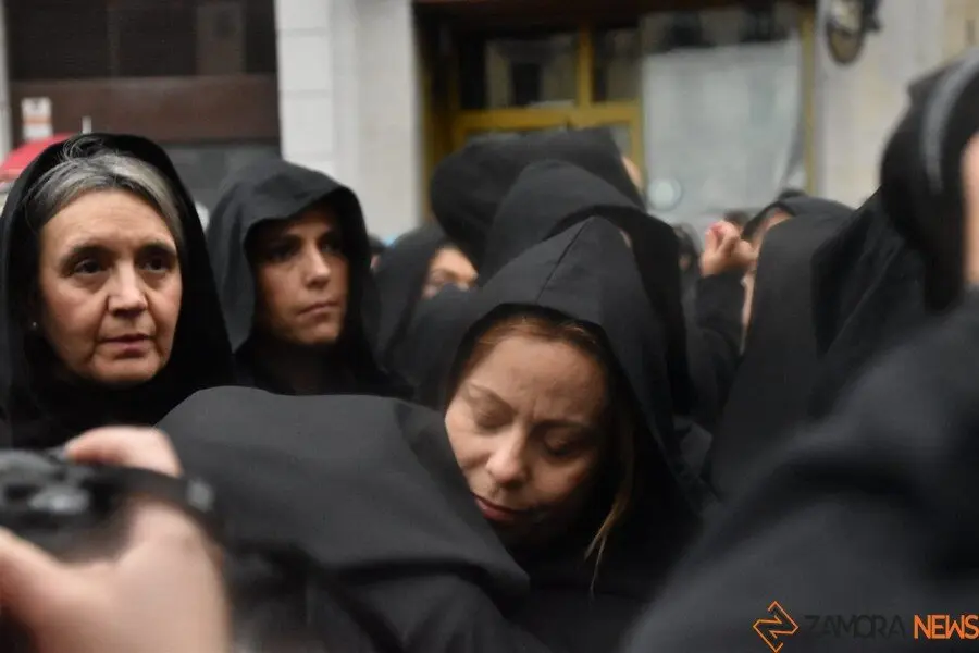 La Soledad no sale en procesión por la lluvia _8