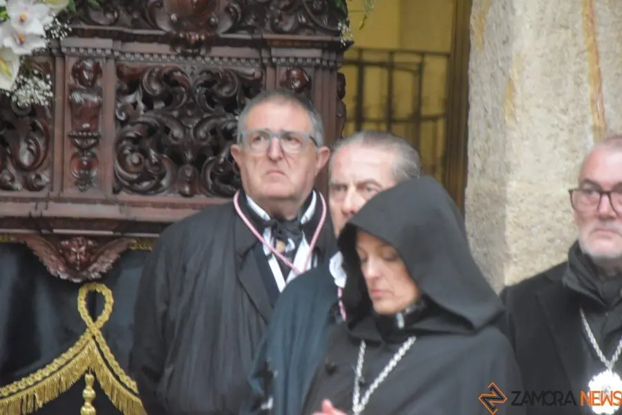 La Soledad no sale en procesión por la lluvia _12