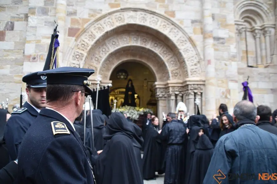 La Soledad no sale en procesión por la lluvia _17