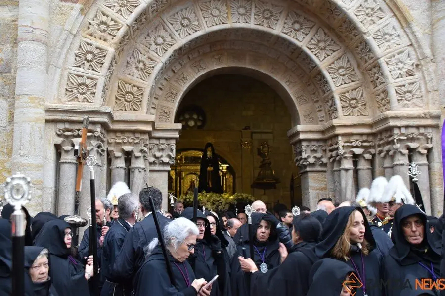 La Soledad no sale en procesión por la lluvia _19