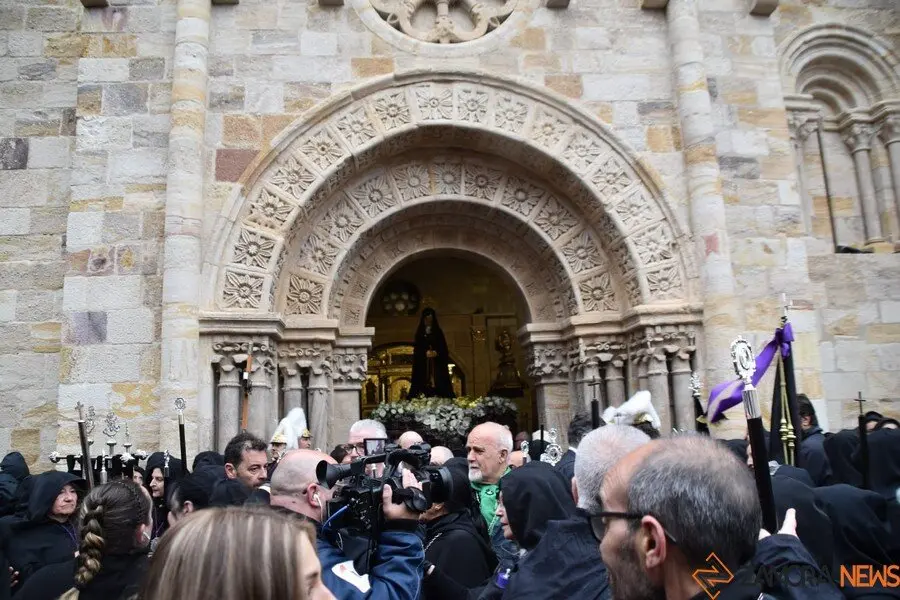 La Soledad no sale en procesión por la lluvia _21