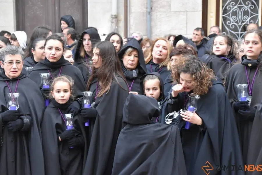 La Soledad no sale en procesión por la lluvia _26