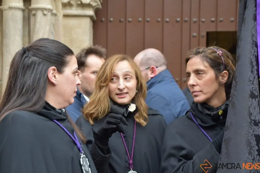 La Soledad no sale en procesión por la lluvia _36