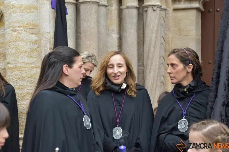 La Soledad no sale en procesión por la lluvia _54