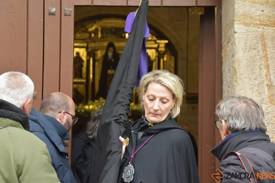 La Soledad no sale en procesión por la lluvia _59