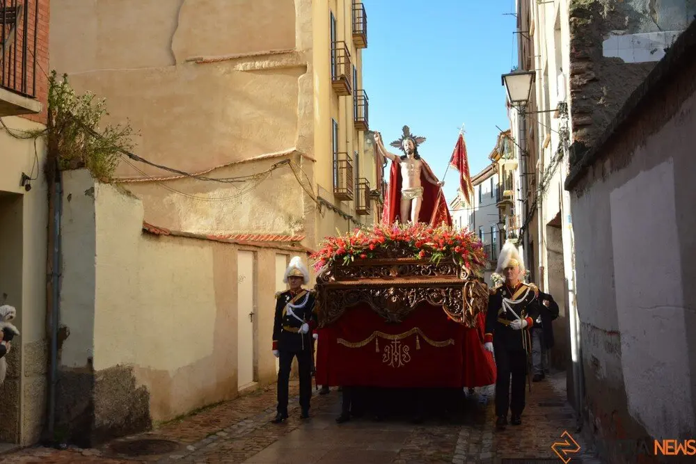 jESÚS RESUCITADO_14
