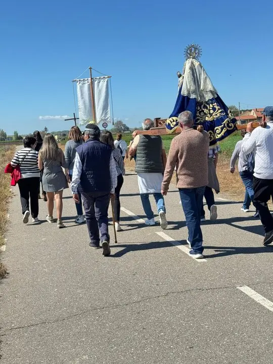  rogativa desde Madridanos a Bamba (3)