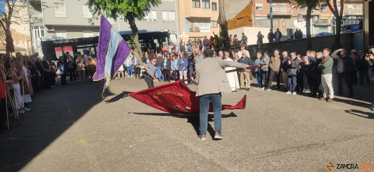 Zamora y La Hiniesta sellan su hermandad en la emotiva Rogativa de San Marcos