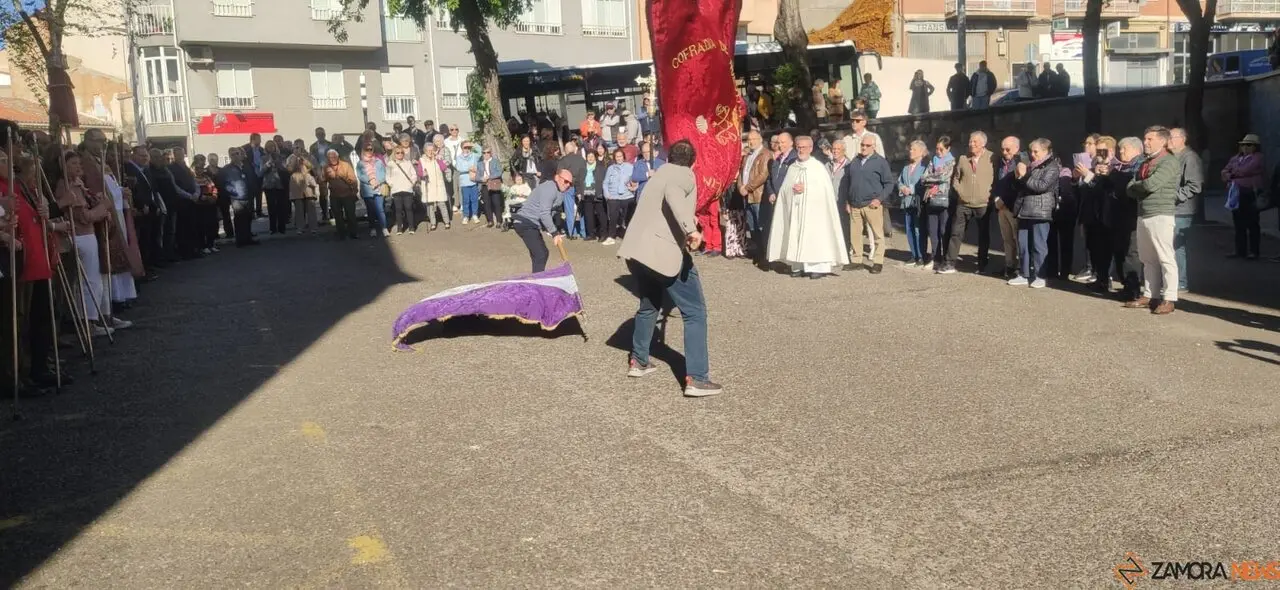 Zamora y La Hiniesta sellan su hermandad en la emotiva Rogativa de San Marcos