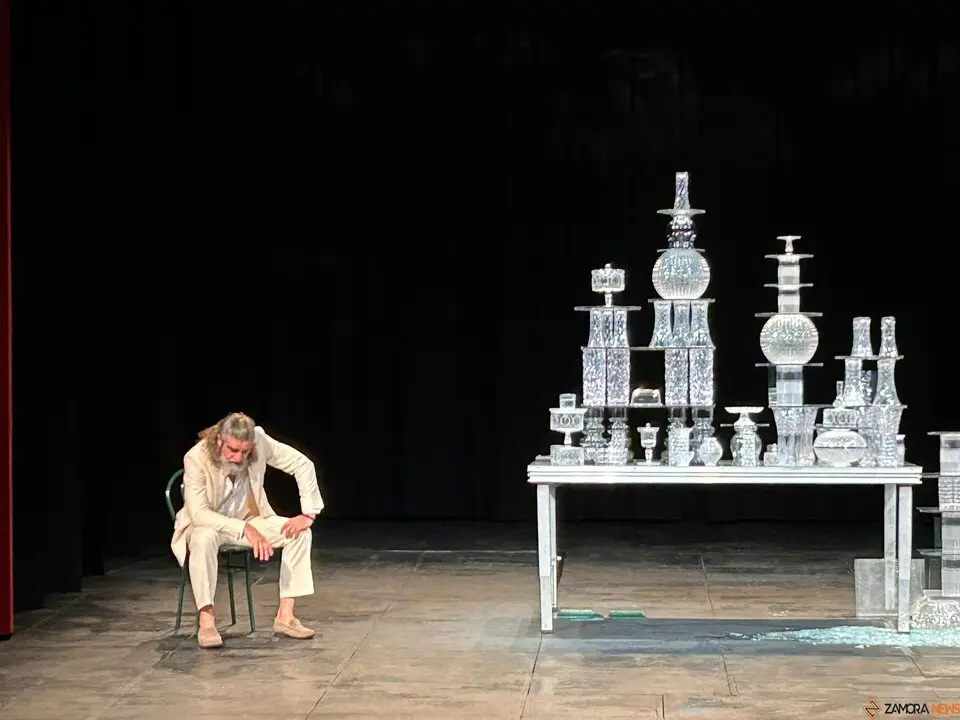 Un Sublime Error, Teatro Principal