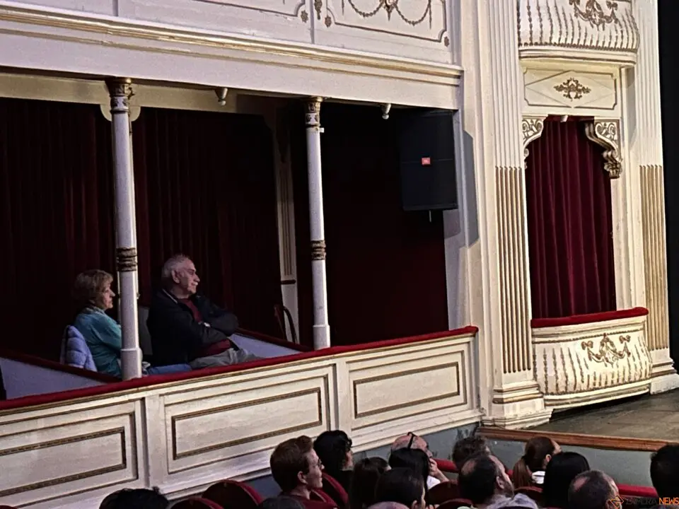 Un Sublime Error, Teatro Principal