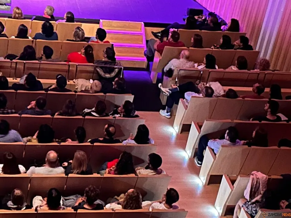 Hovik Keuchkerian, 'Grito', Teatro Ramos Carrión