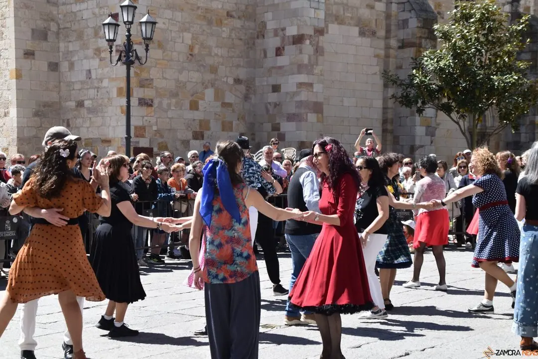 Día Internacional de la Danza, Plaza Mayor