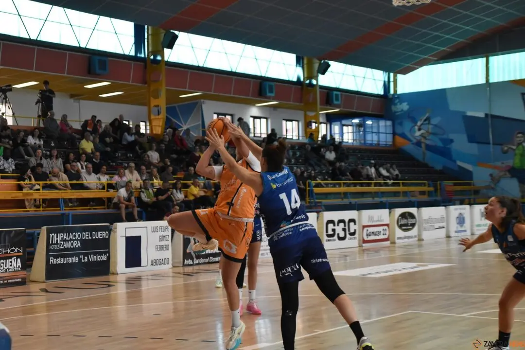 Zamarat vs Azul Marino