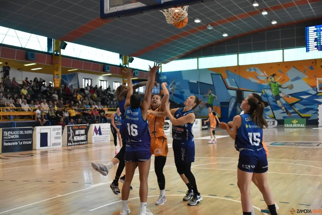 Zamarat vs Azul Marino