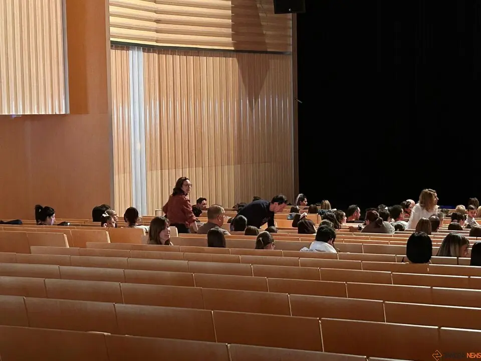 Nemo, Teatro Ramos Carrión