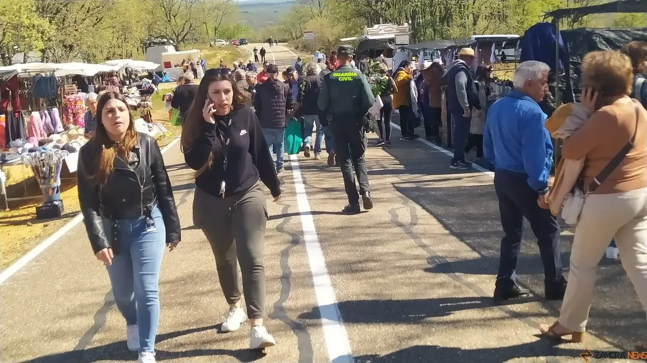 La Luz en la Raya brilla con luz propia