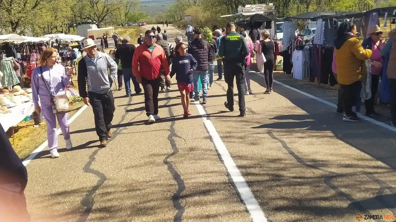 La Luz en la Raya brilla con luz propia