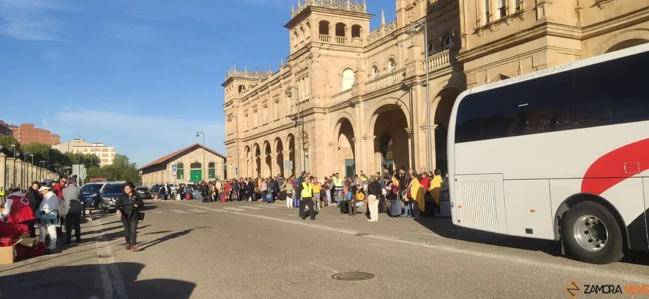 viajeros atrapados por el apagón