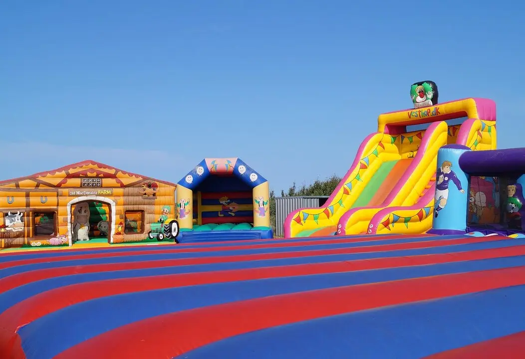 Atracciones hinchables