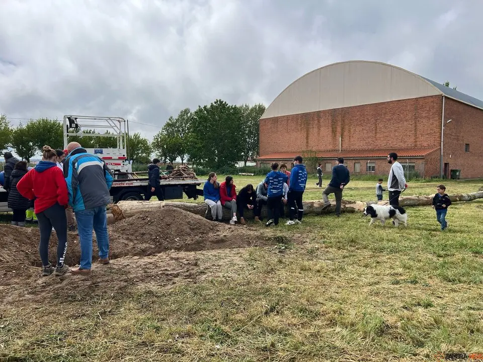 1 Mayo, Quintos Coreses