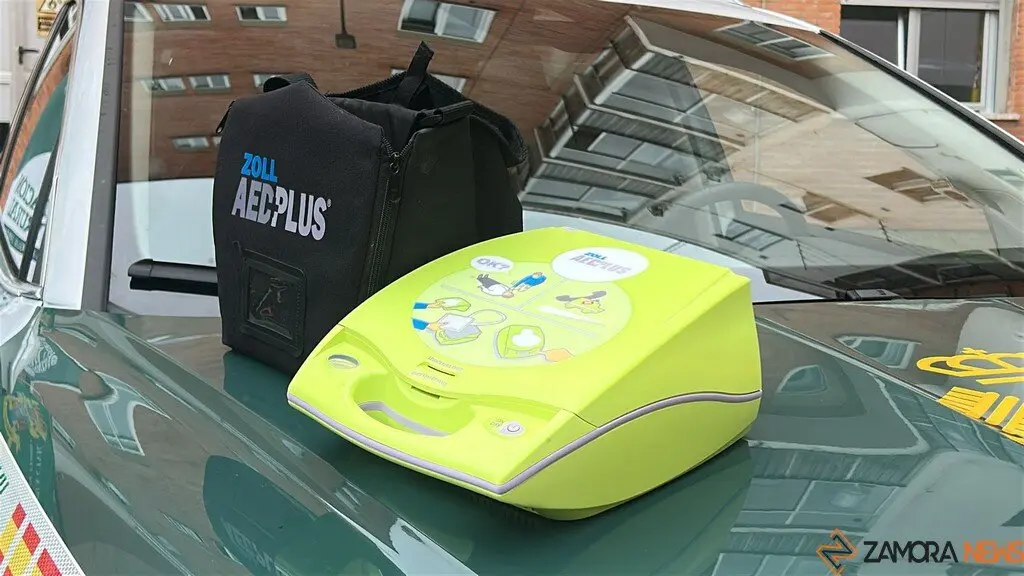 Desfibriladores. Comandancia Guardia Civi