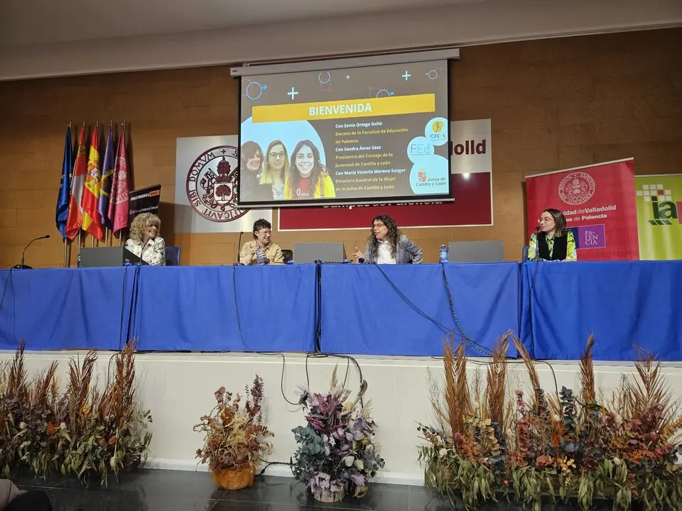 Castilla y León planta cara a la pornografía en la juventud