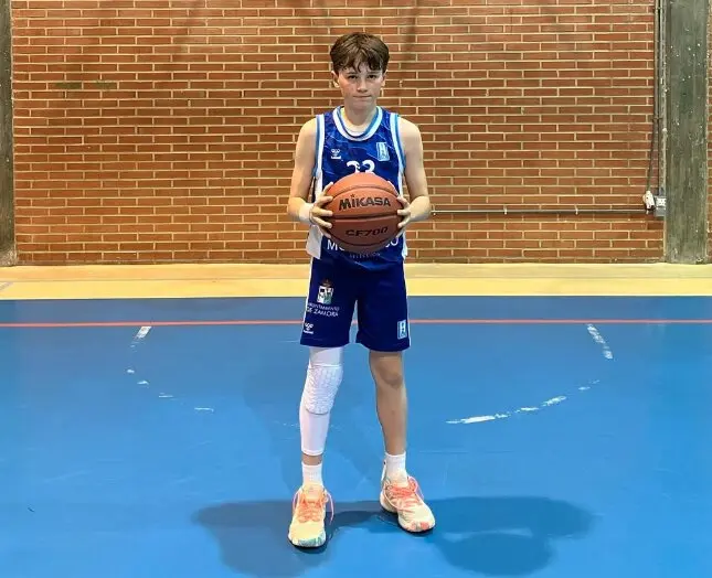 CB Zamora. 
Mario Rojo.