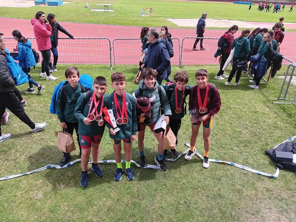 Equipo Infantil Vino Toro, 2º Clasificado en Segovia