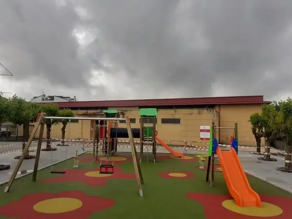 Fermoselle, parque infantil