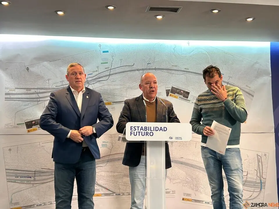 El PP de Zamora acusa al Gobierno de “renunciar” a la autovía de la N-122 hasta la frontera con Portugal