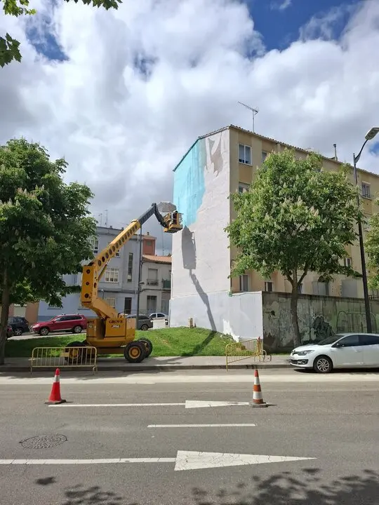mural en la bajada de Leopoldo Alas Clarín