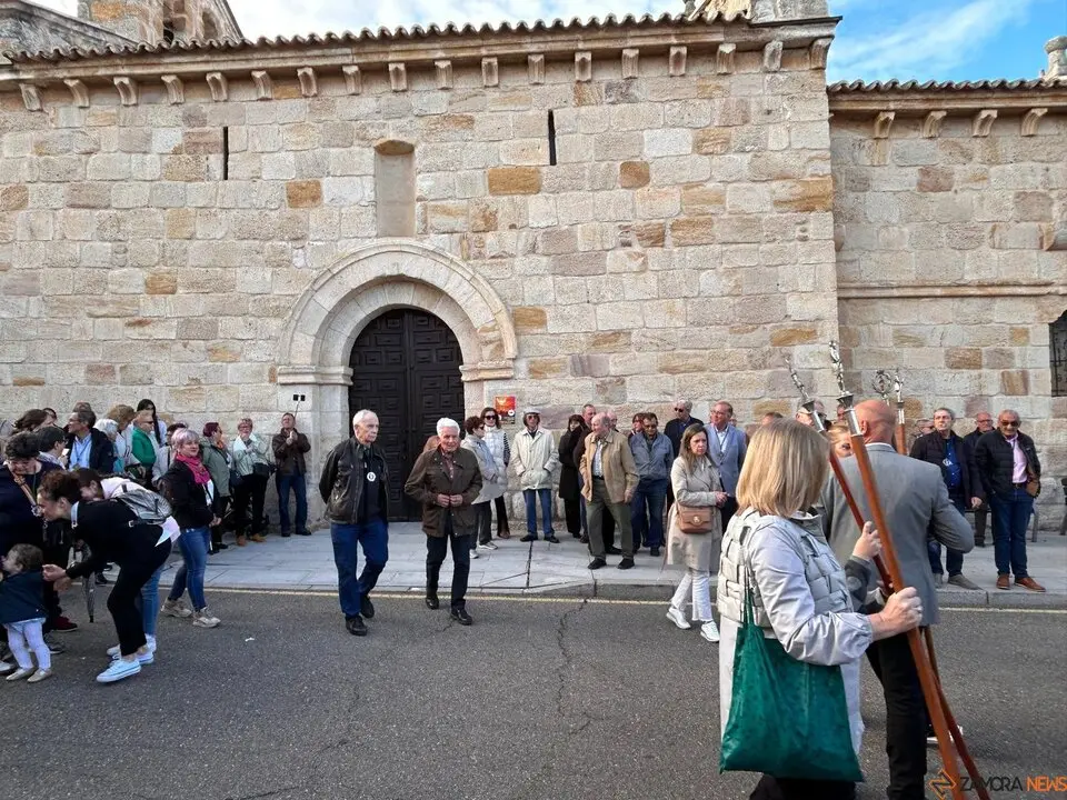 Procesión y bendición de campos en el barrio de San Isidro en Zamora