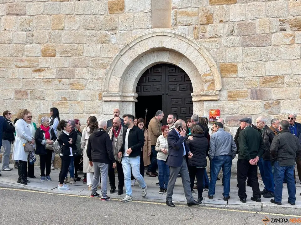 Procesión y bendición de campos en el barrio de San Isidro en Zamora