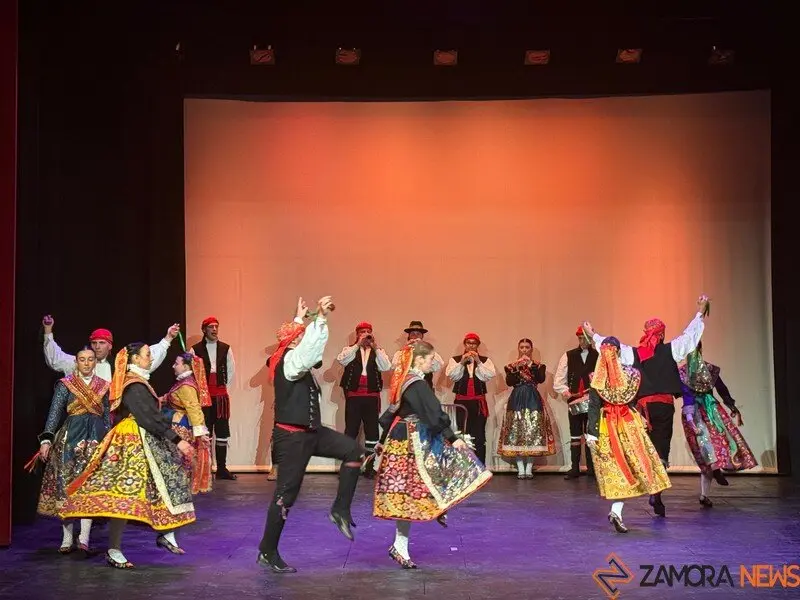 do&ntilde;a Urraca _29