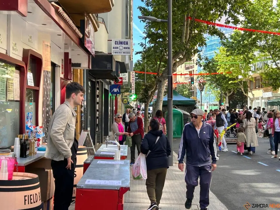 Avenida Tres Cruces, Fiesta del Comercio de Zamora