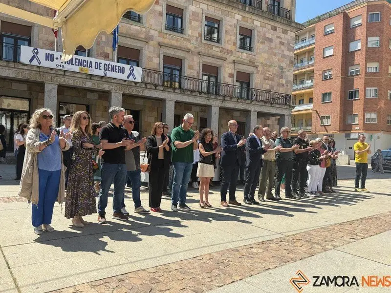 minuto de silencio Zamora 