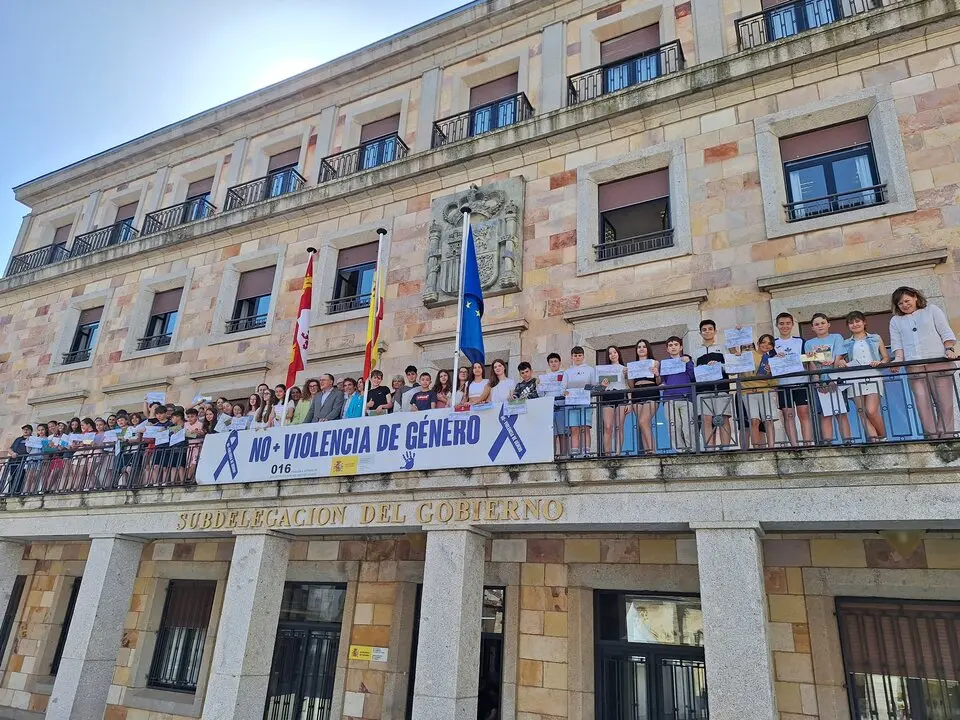Escolares del IES Maestro Haedo y el CEIP Riomanzanas ganan el Escape Room de Tráfico en Zamora