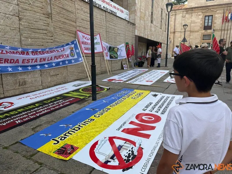 manifestación plantas de biogas Zamora 