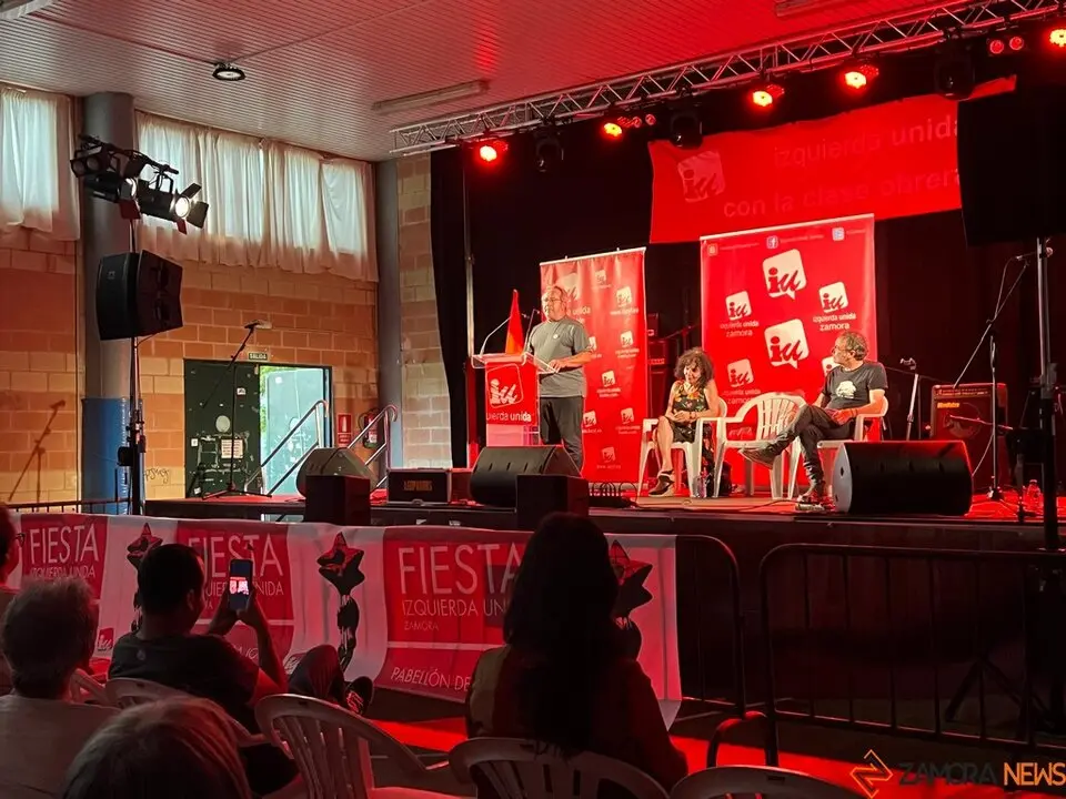 Fiesta de Izquierda Unida Mitin _19