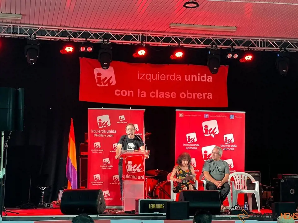 Fiesta de Izquierda Unida Mitin _21