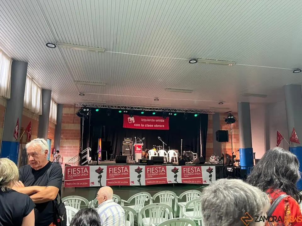 Fiesta de Izquierda Unida Mitin _39