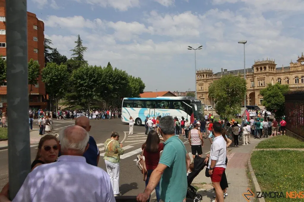 Manifestación contra supresión tren Zamora_13