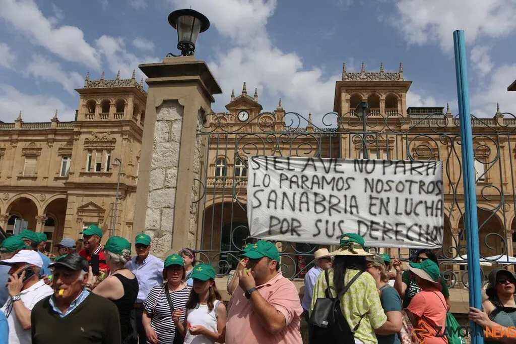 Manifestación contra supresión tren Zamora_25