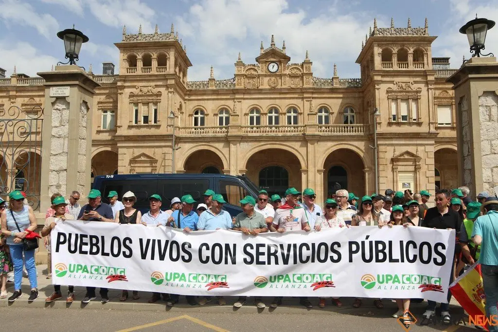 Manifestación contra supresión tren Zamora_29