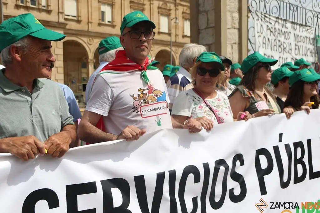Manifestación contra supresión tren Zamora_6