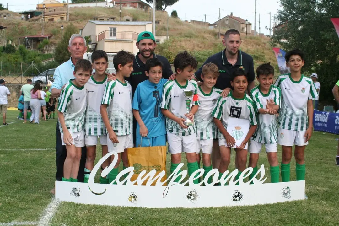 502475157_9750369428417318_8417524570724105096_n